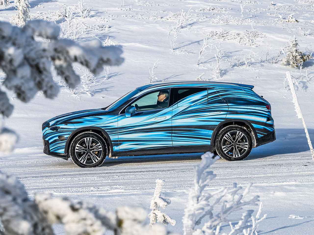 画像 : 6番目の画像 - メルセデス・ベンツ新ラインナップ「GLC」 - スマートモビリティJP