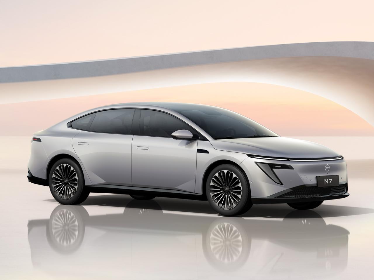 画像: “中国で中国人のために作る日産車”「N7」が登場。反撃の狼煙となるのか？ - スマートモビリティJP