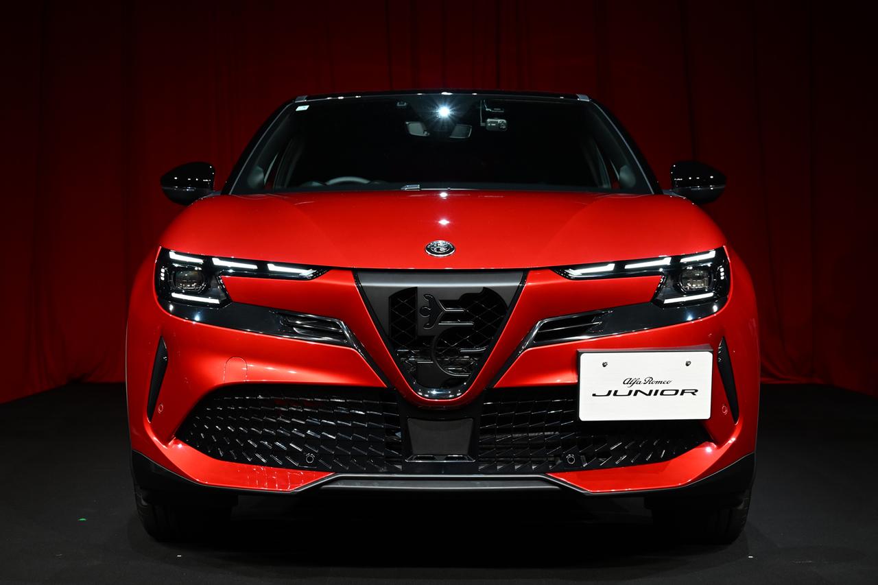 画像 : 2番目の画像 - アルファロメオ ジュニア - スマートモビリティJP