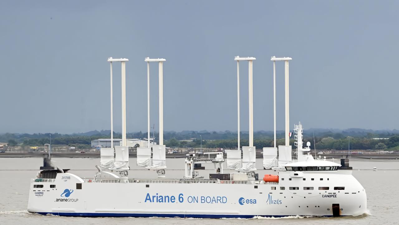 画像 : 2番目の画像 - オーシャンウィングス カノペ - スマートモビリティJP