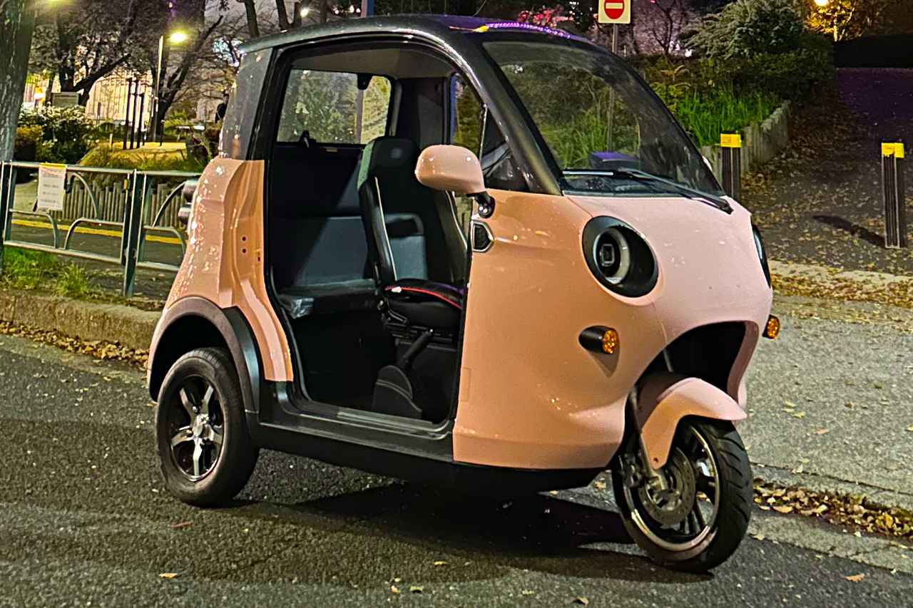 画像: ソーラーパネル搭載の画期的な三輪EV「3 RUOTA」が登場。オーダメイドにも対応 - スマートモビリティJP