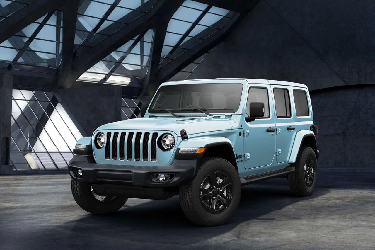 画像: 日本市場で人気のある米国車「ジープ ラングラー」。2021年には約7000台を販売。