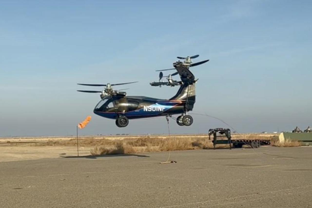 画像: 地上走行と飛行に対応した「ASKA A5」が日本に上陸？ 高輪ゲートウェイシティに陸空両用車のモックアップを展示 - スマートモビリティJP