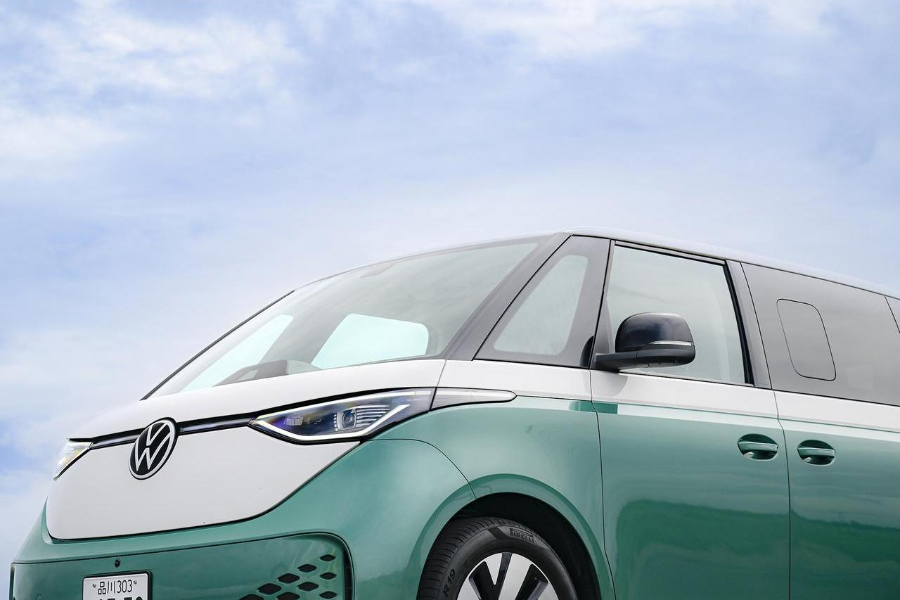 画像 : 1番目の画像 - フォルクスワーゲン ID.Buzz - スマートモビリティJP