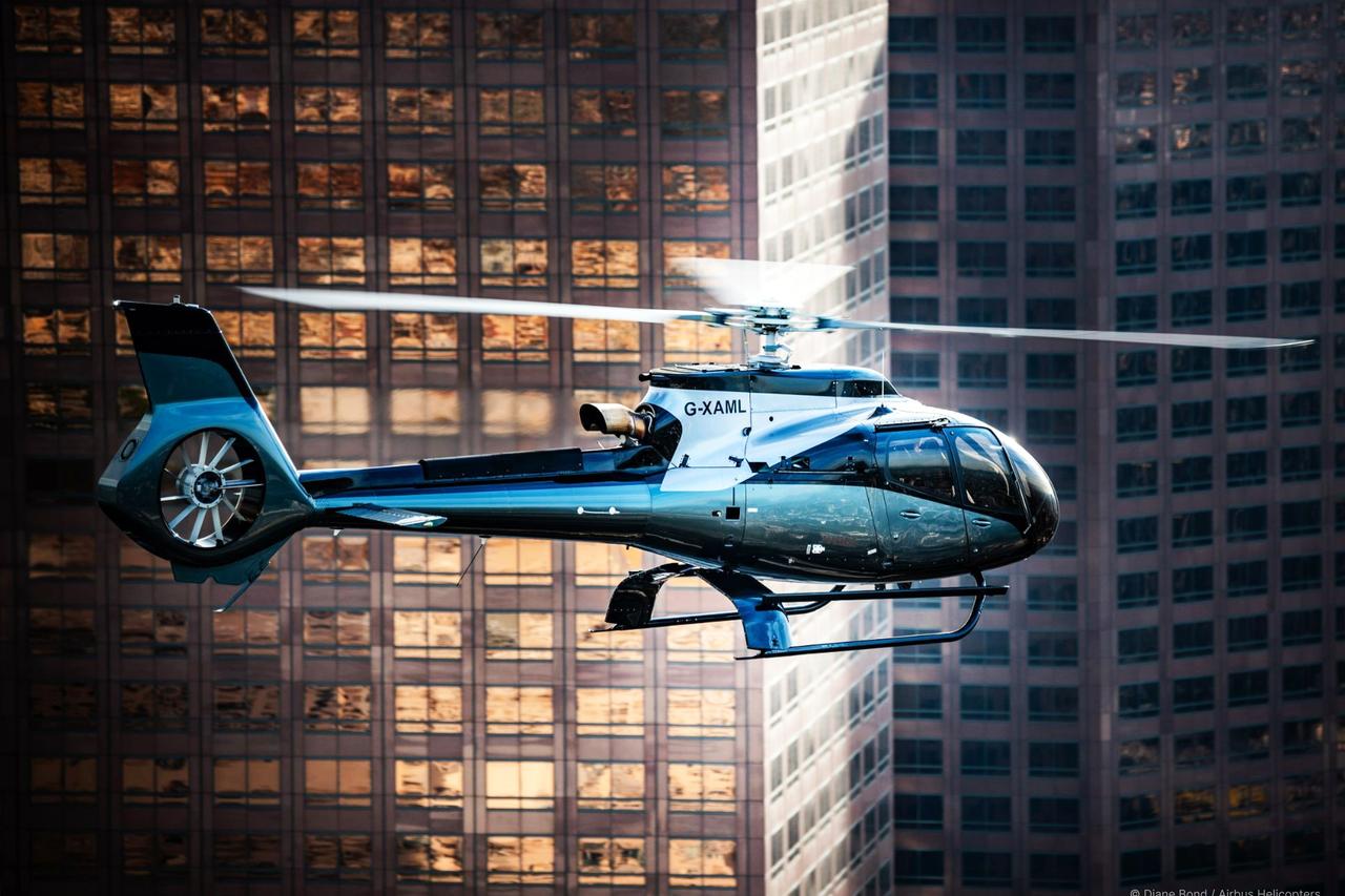 画像 : 1番目の画像 - AIRBUS ACH130 Aston Martin Edition - スマートモビリティJP