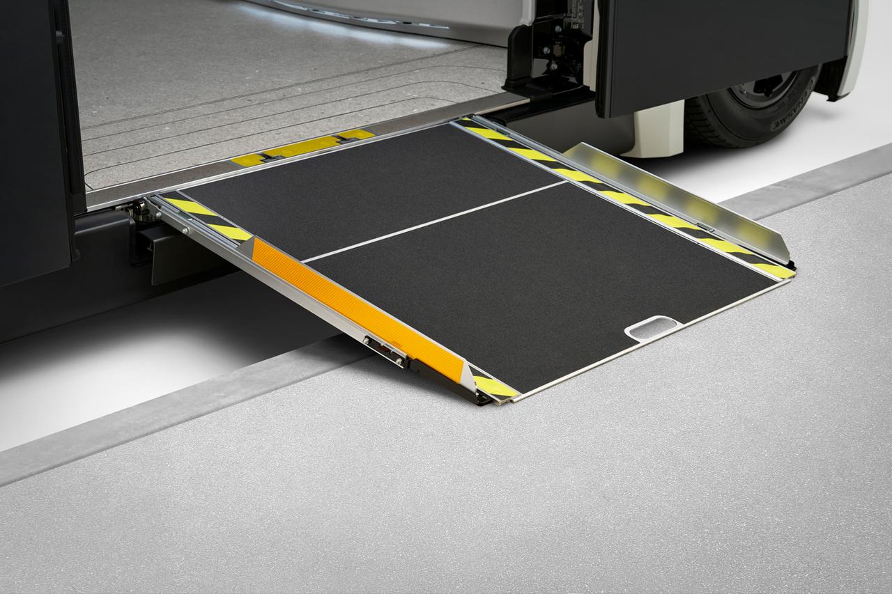 画像 : 11番目の画像 - トヨタ e-Palette（イーパレット） - スマートモビリティJP