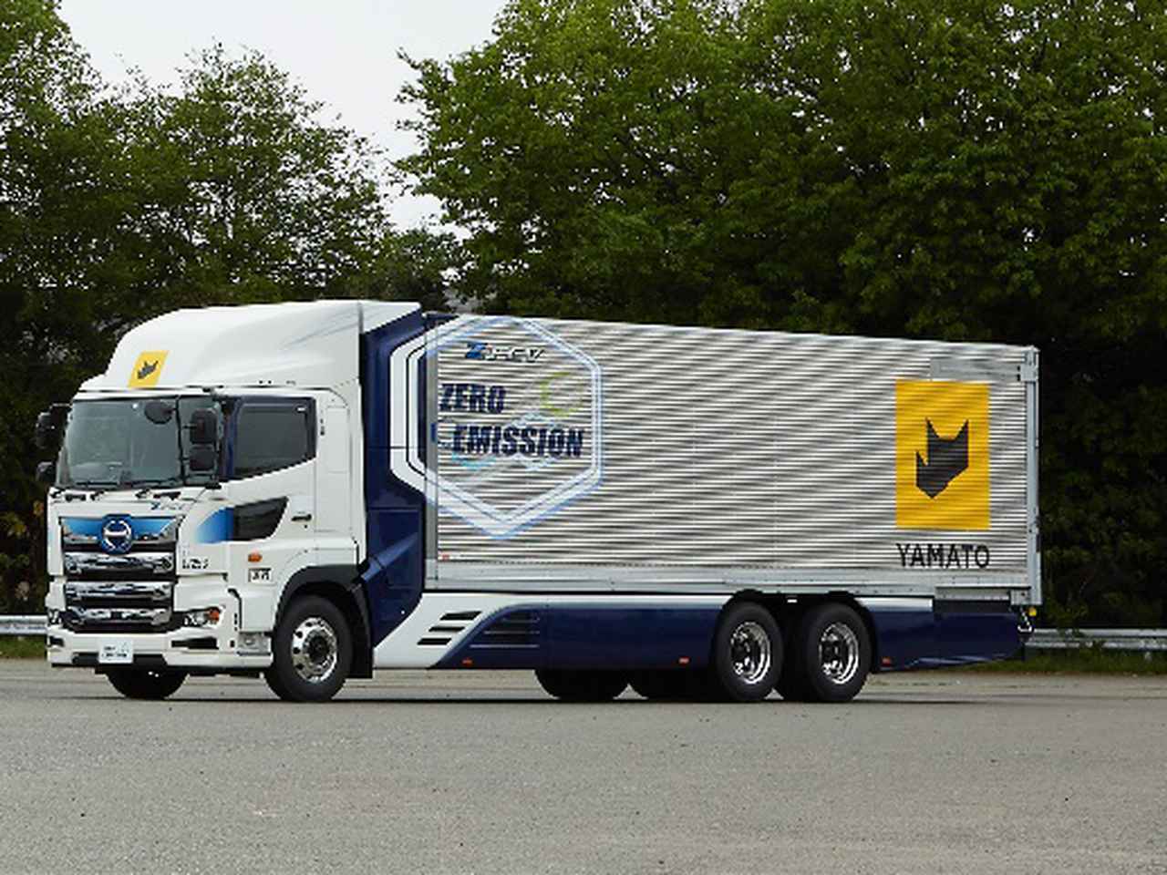 画像: 日本初!大手運輸会社が水素で走る燃料電池大型トラックの実証実験を開始 - スマートモビリティJP