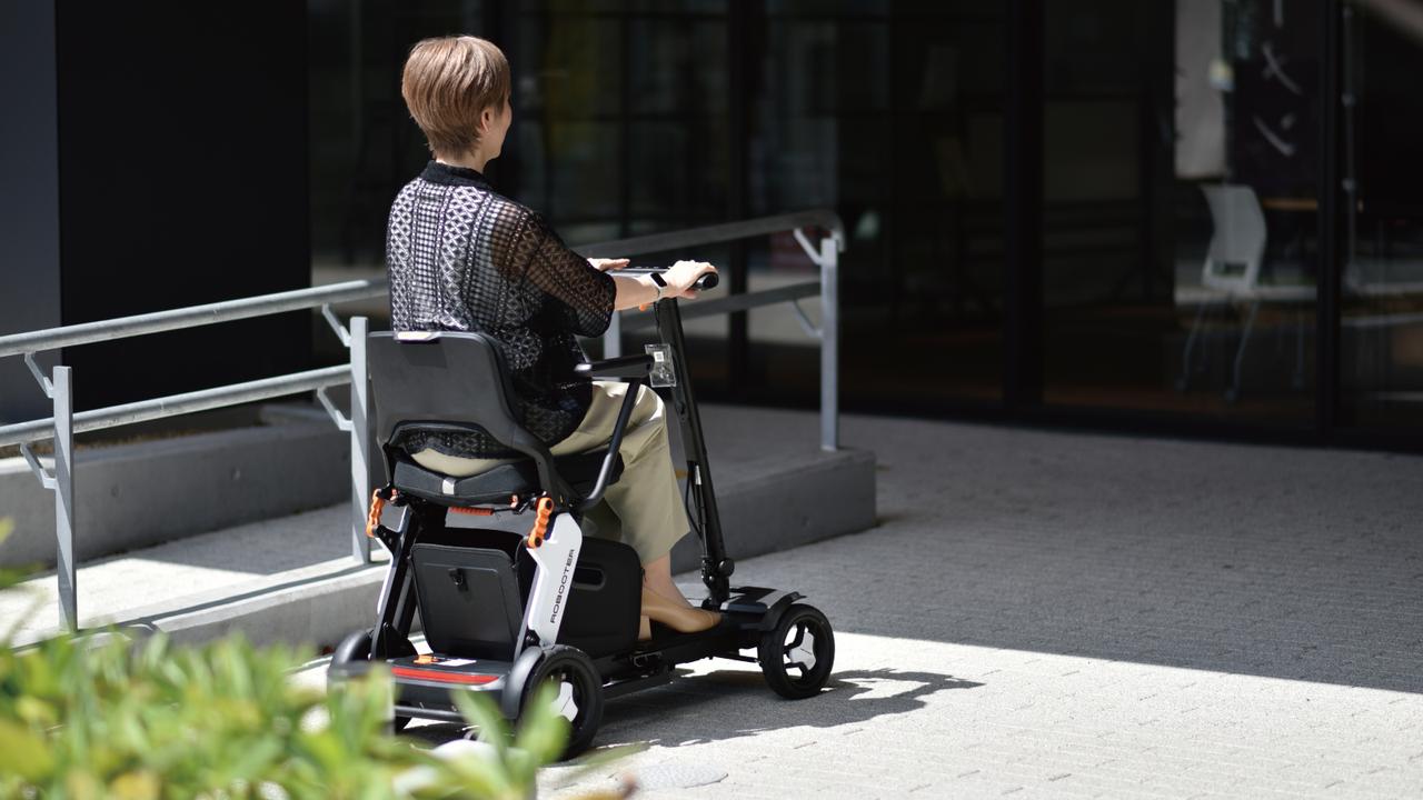 画像 : 3番目の画像 - ROBOOTER J+VISION - スマートモビリティJP