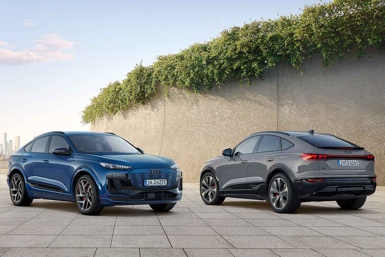 画像: 導入記念の世界限定モデル、「Q6スポーツバック eトロン エディションワン ブルー（左）」と「同 エディションワン グレー」。
