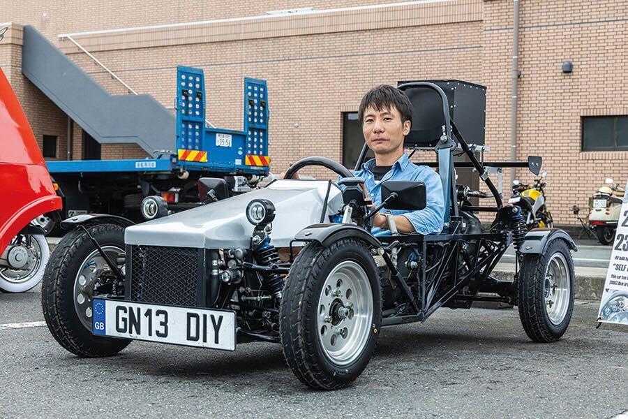 画像: セルフメイドは一人のりの原付ミニカー。エンジンやモーターなど、パワートレインを選ぶことができるそうだ。