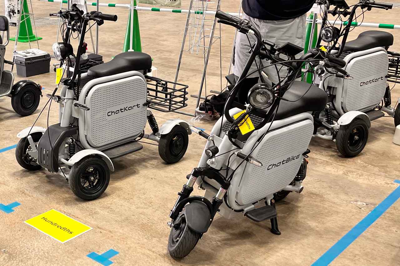 画像: 【試乗】四輪の特定小型原付「チャットカート」は、高い走行快適性と大容量の収納スペースをあわせ持つ電動カート - スマートモビリティJP