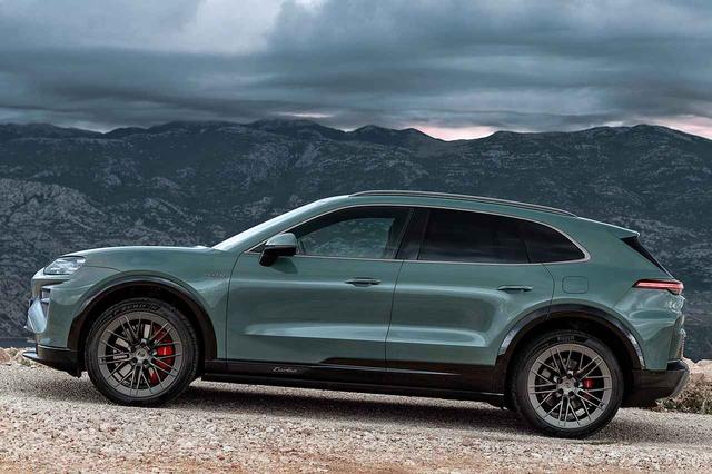 画像: ICEモデルより全長は55mm、ホイールベースも約13cm長い。