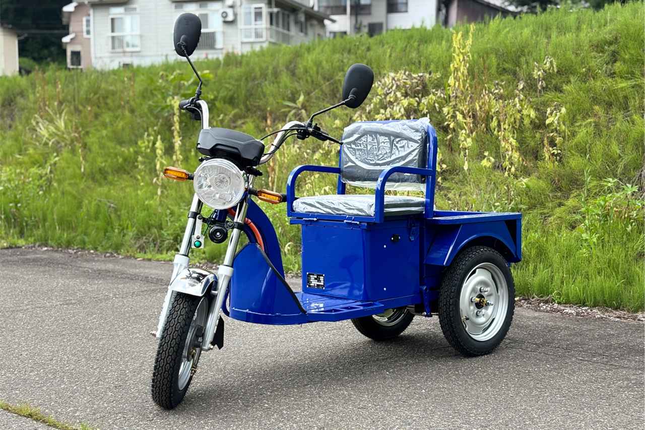 画像: リュウド社、特定小型原付の嚆矢にしてエースモデルである「RE001」。