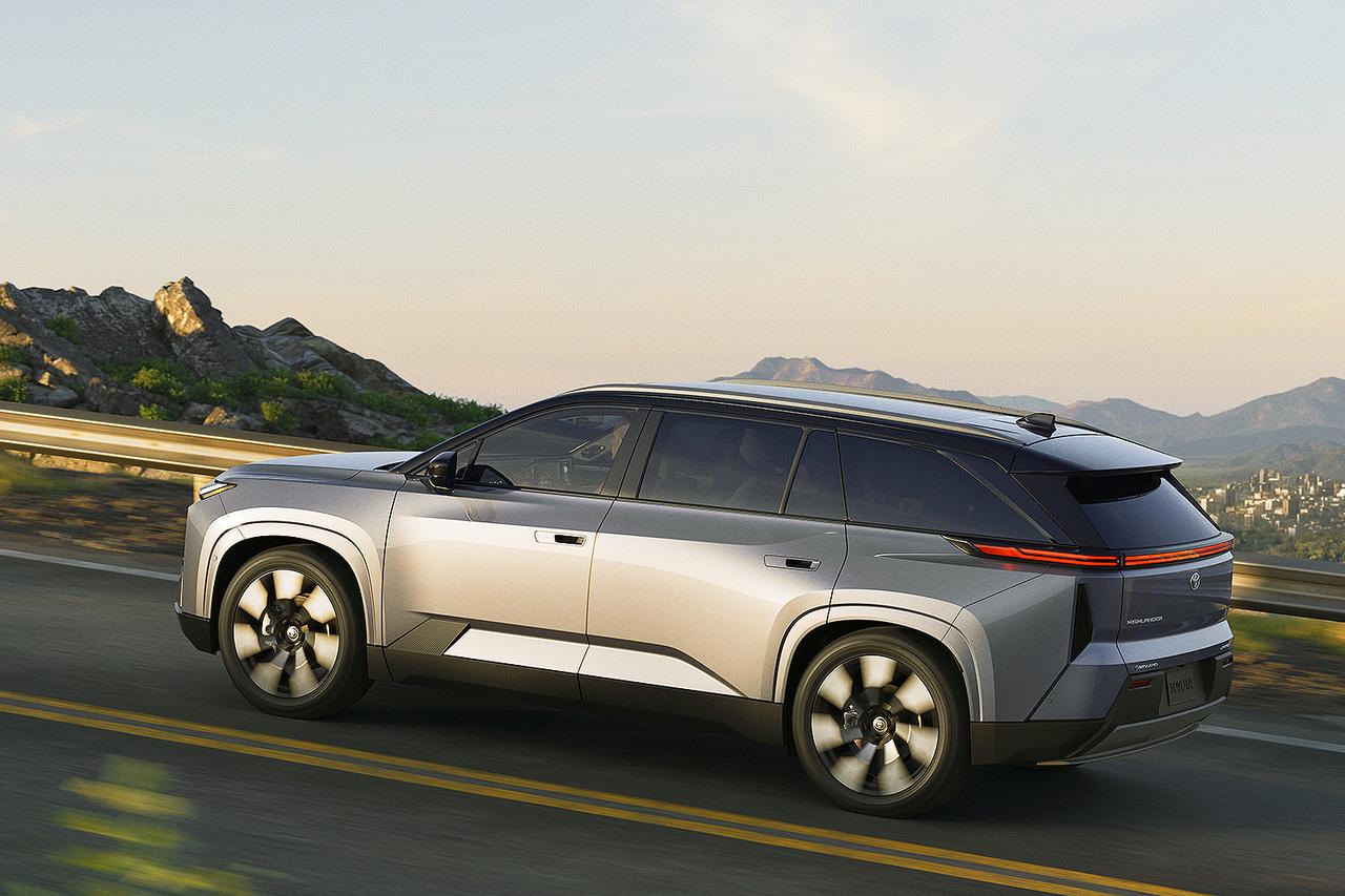 画像 : 2番目の画像 - トヨタ ハイランダーのEV - スマートモビリティJP