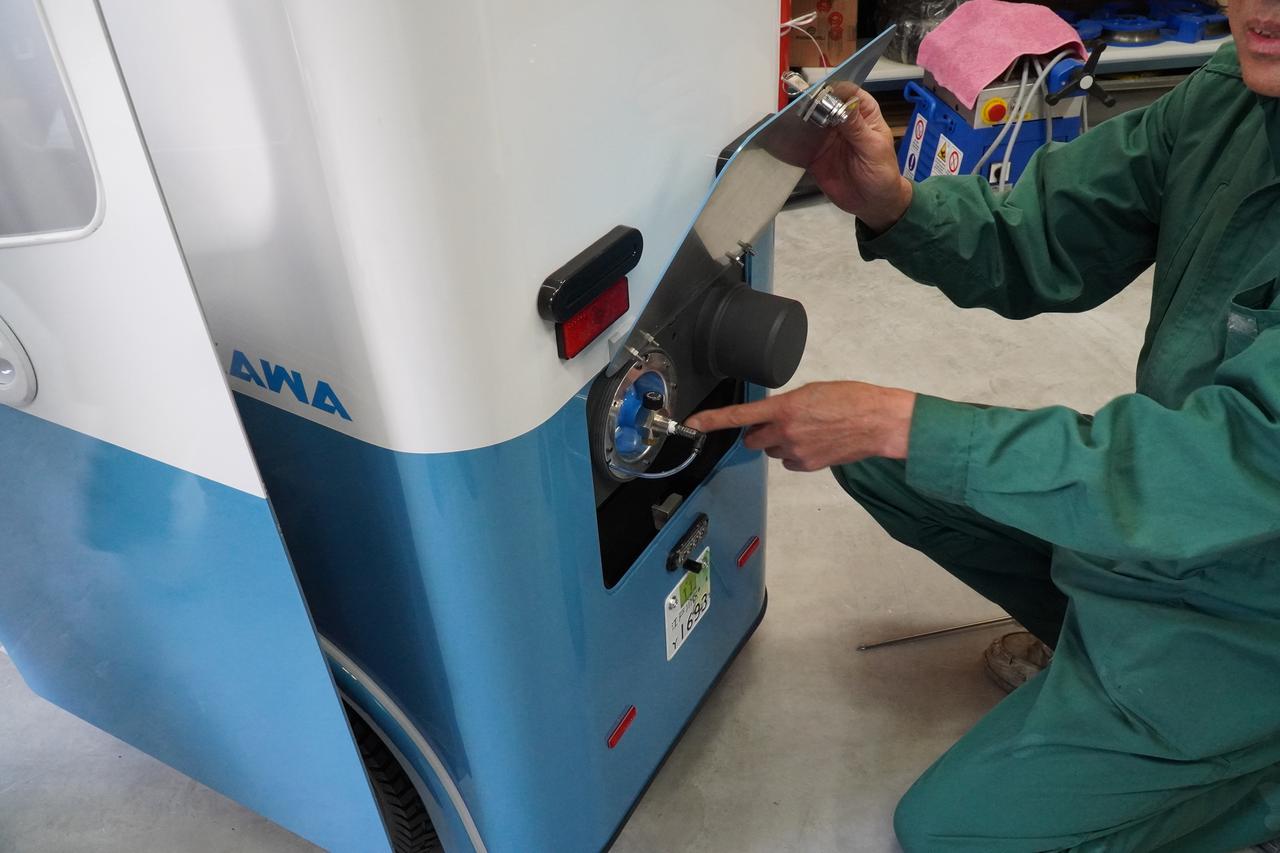 画像 : 18番目の画像 - ブルージェー - スマートモビリティJP