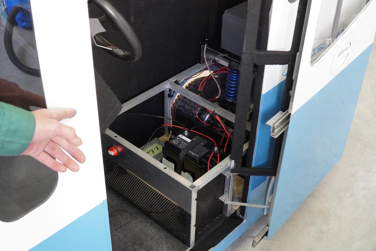 画像 : 17番目の画像 - ブルージェー - スマートモビリティJP