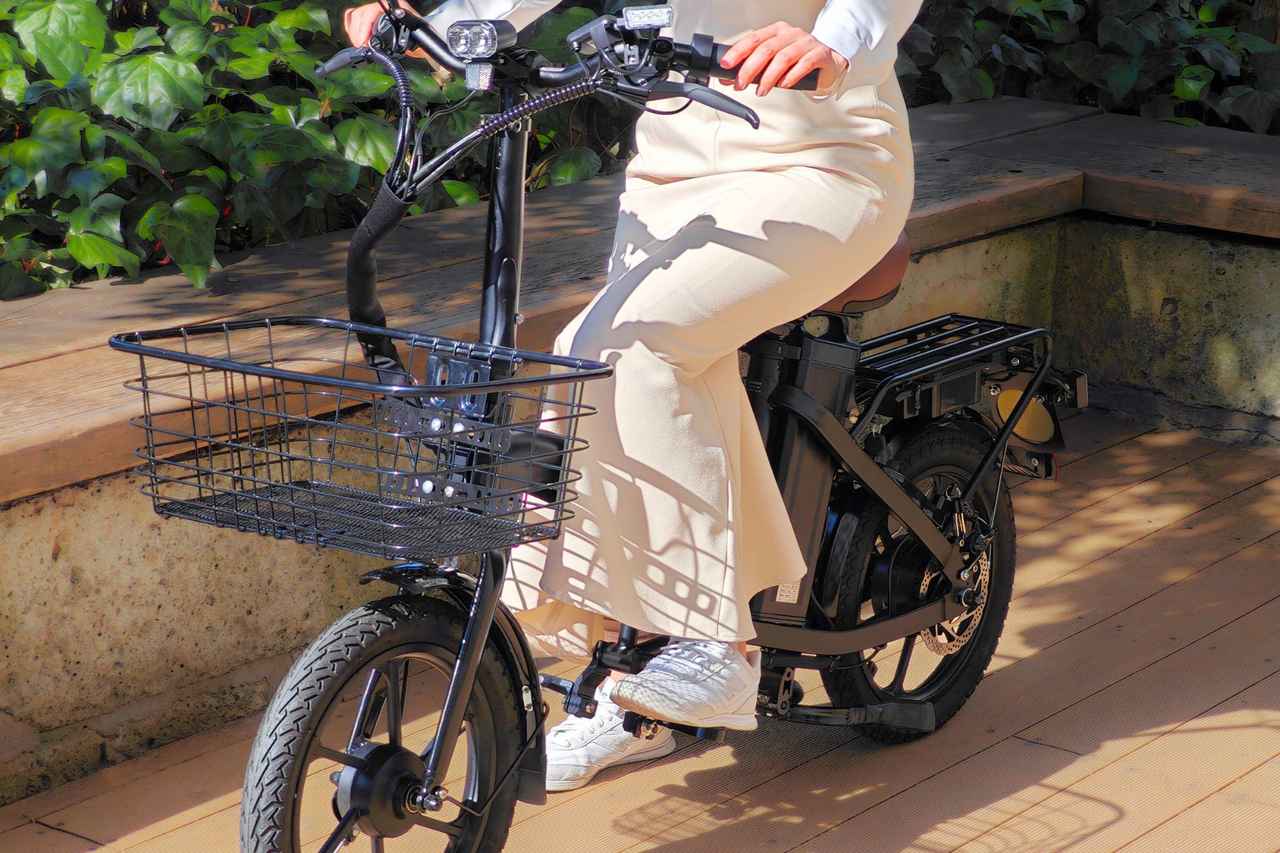 画像 : 2番目の画像 - MOPERO 4U - スマートモビリティJP