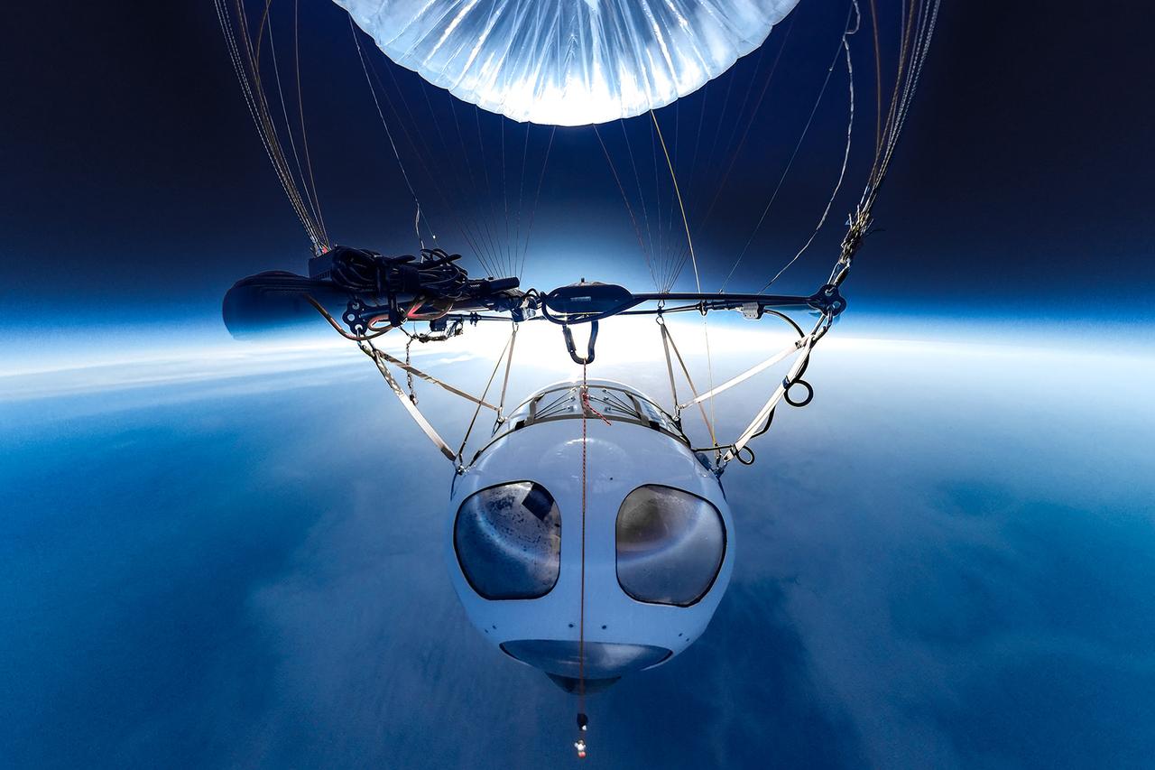 画像 : 1番目の画像 - 岩谷技研が有人宇宙飛行船開発に参入 - スマートモビリティJP