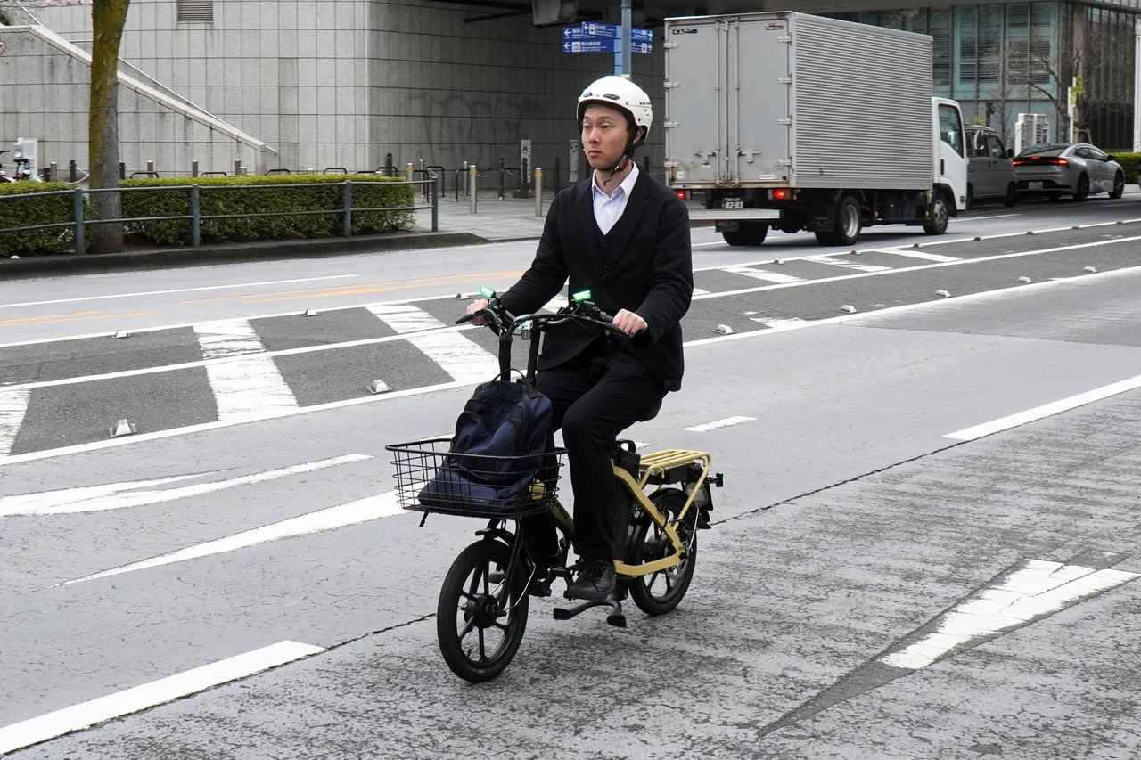 画像 : 1番目の画像 - MOPERO 4U - スマートモビリティJP