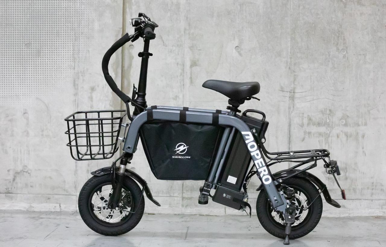 画像: 2025年に発売された「MOPERO mini cargo」は積載性能を重視して、高い位置で2本のフレームを渡す車体設計がなされていた。