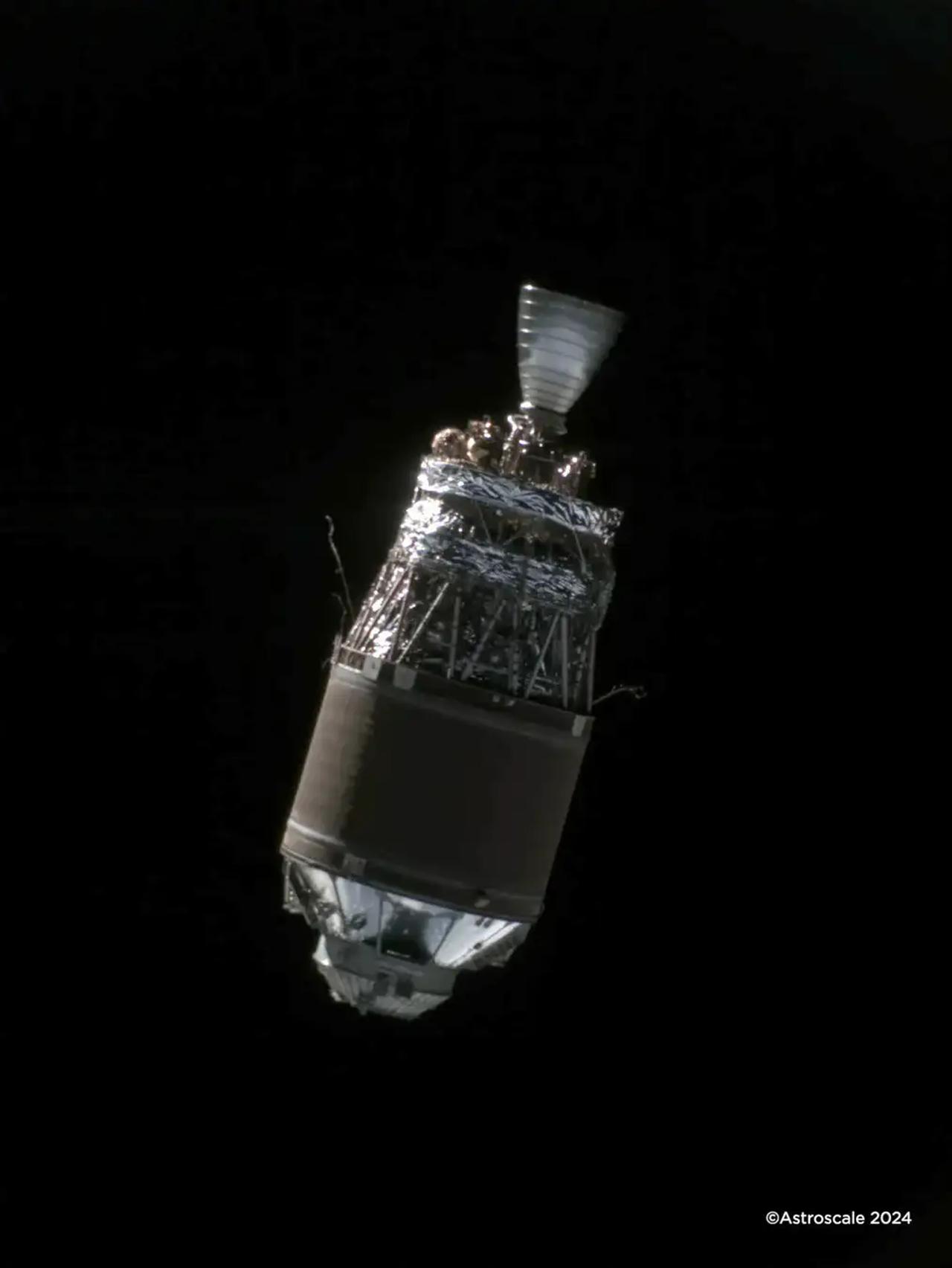 画像 : 2番目の画像 - アストロスケールの実証衛星 - スマートモビリティJP