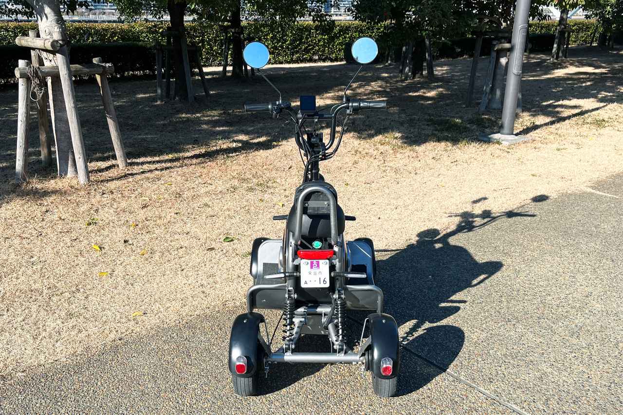 画像 : 5番目の画像 - ELEMOs - スマートモビリティJP