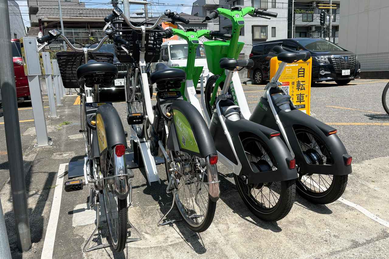 画像: Limeとハローサイクリングがポートを共有する様子。エリアを気にせず、自分好みのサービスを利用できるようになるとシェアサイクルの利用がより身近になっていくことだろう。