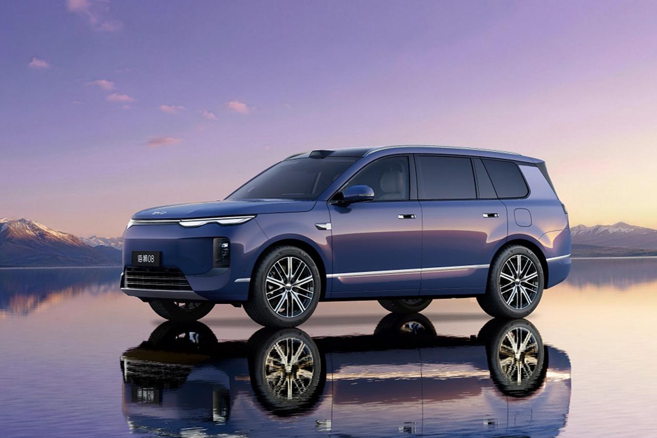 画像2: BYDの海洋シリーズの最上級モデルとなる「シール08（セダン）」と「シーライオン08（SUV）」。