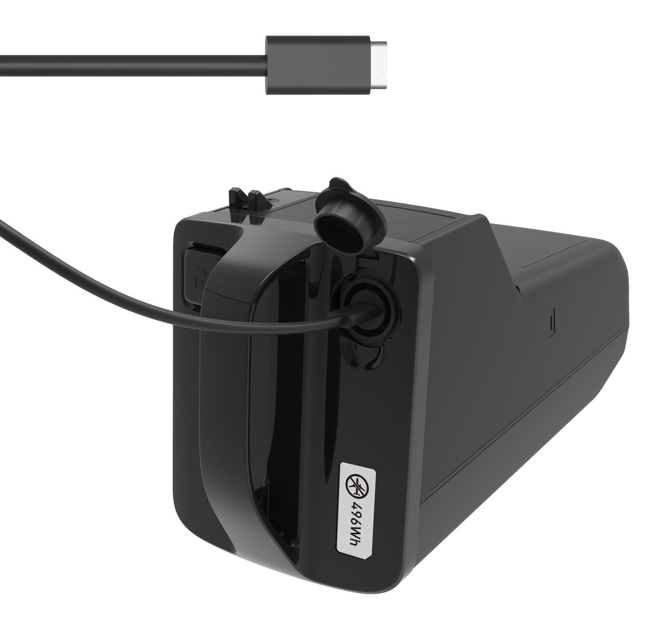 画像: USB タイプCケーブルを採用したことにより、汎用性が高くなっている。