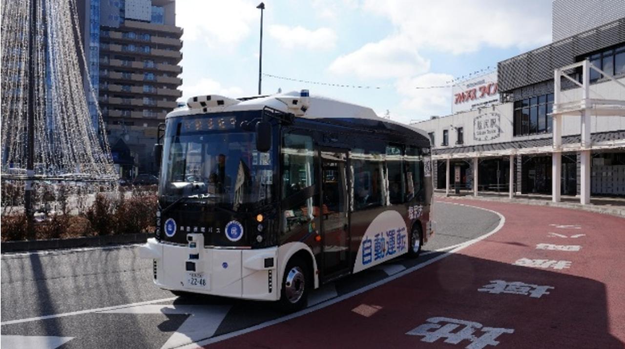 画像: 塩尻市は地域DXの一環として駅や大型商業施設などを巡回する5.5kmの自動運転バスの運行を目指す。