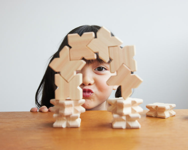 画像: ManiMani 公式サイト|知育積み木 KIKKA(キッカ)発売元 日本製