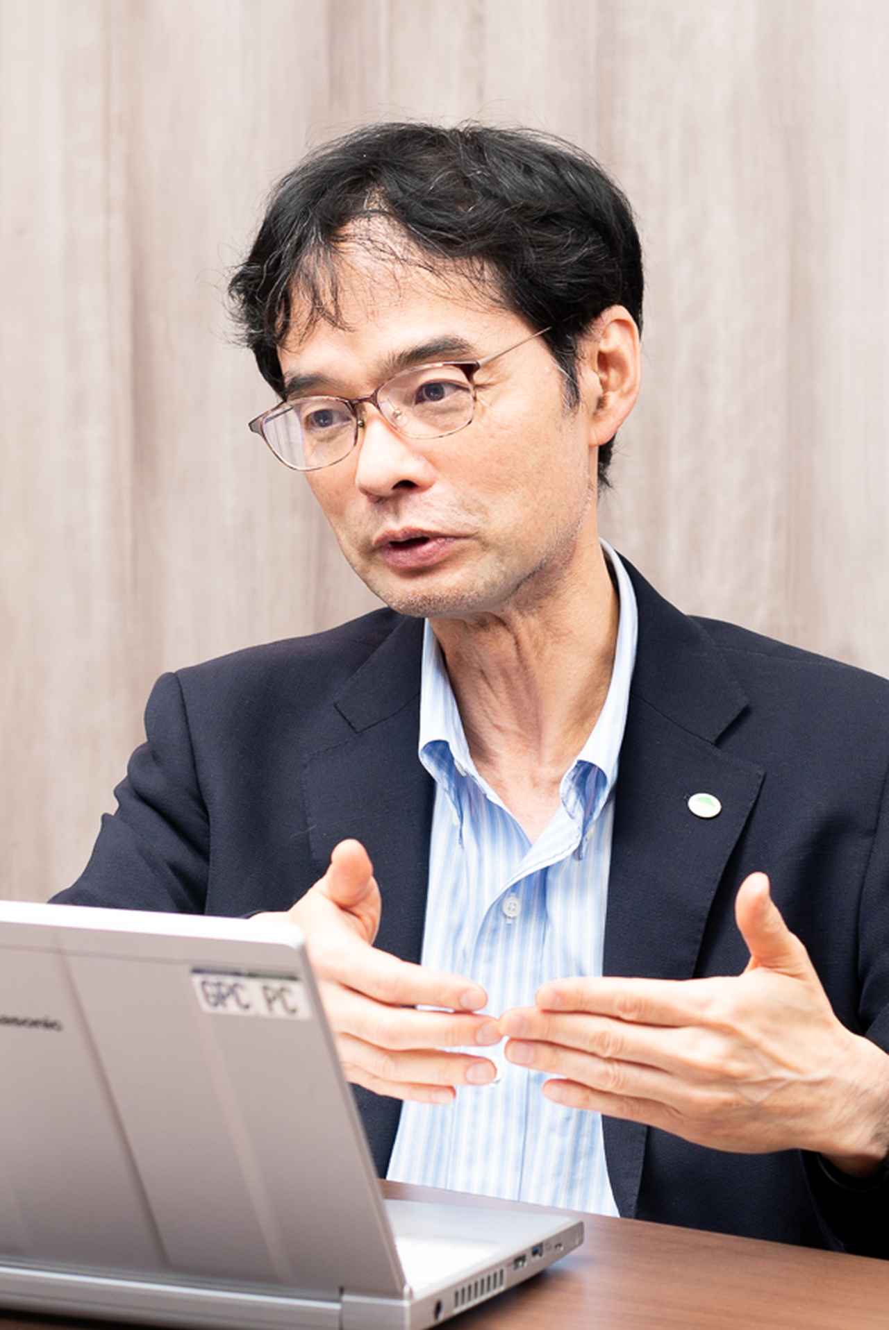 画像: 橋本哲也氏（日立製作所 プラットフォームソフトウェア本部 生成AIサービス開発部 担当部長）
