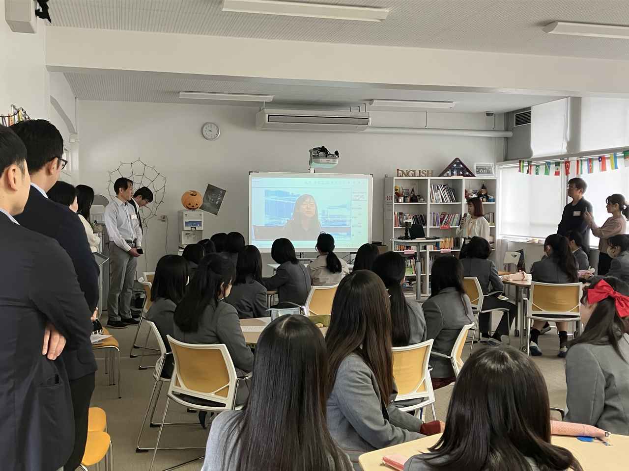 画像: サンタクララからのリモート講演