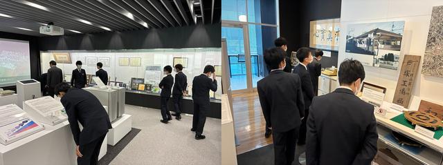 画像: 日立ITミュージアム*1を熱心に見学する生徒たち