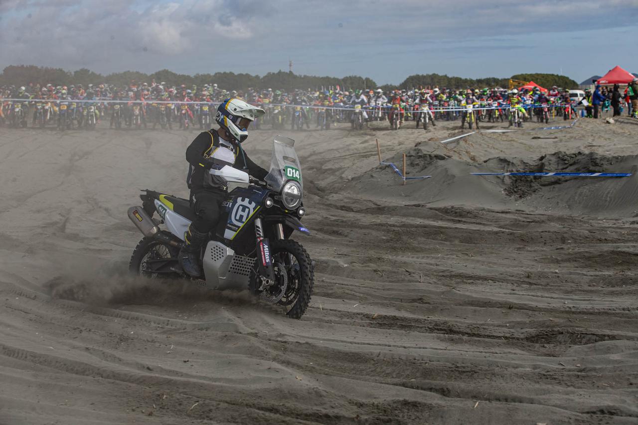 画像1: そもそも「Norden 901 Expedition」とはどんなバイクか