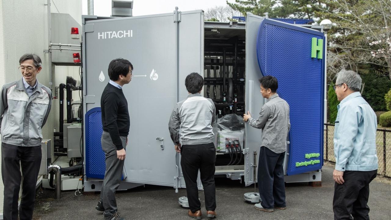 画像2: リスクのある試験に立ち向かう緊張感と達成感