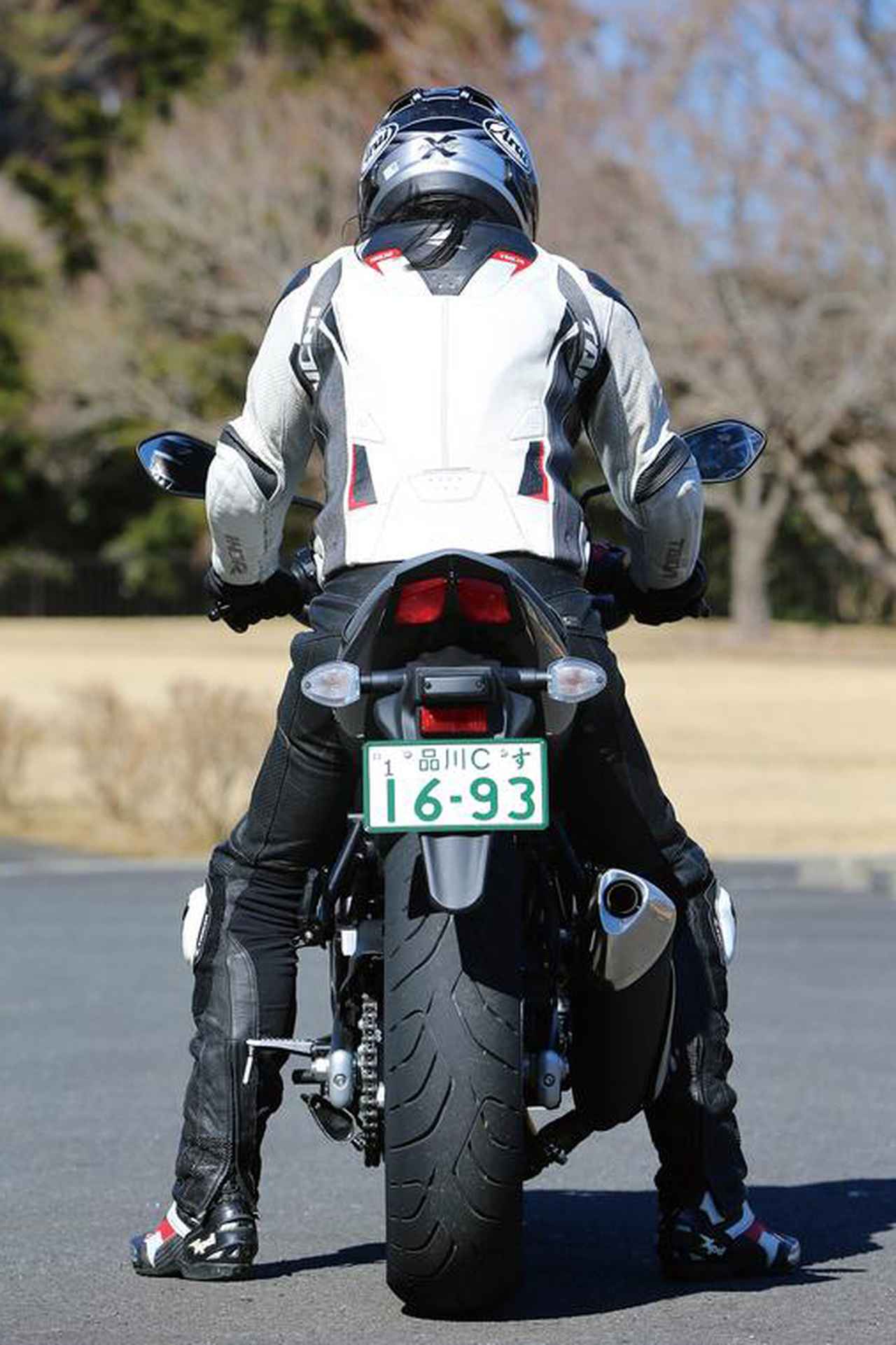 画像1: 【図鑑】スズキ『SV650X』の足つきや各部装備を解説！レトロな雰囲気を演出するディテールが魅力！【チョイフル！中古バイク選びの参考書／SUZUKI SV650X（2018）】