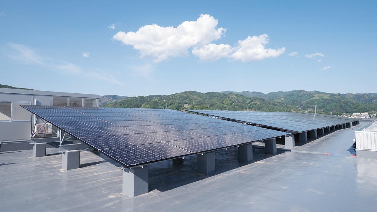 画像: 太陽光発電設備(200kWh)
