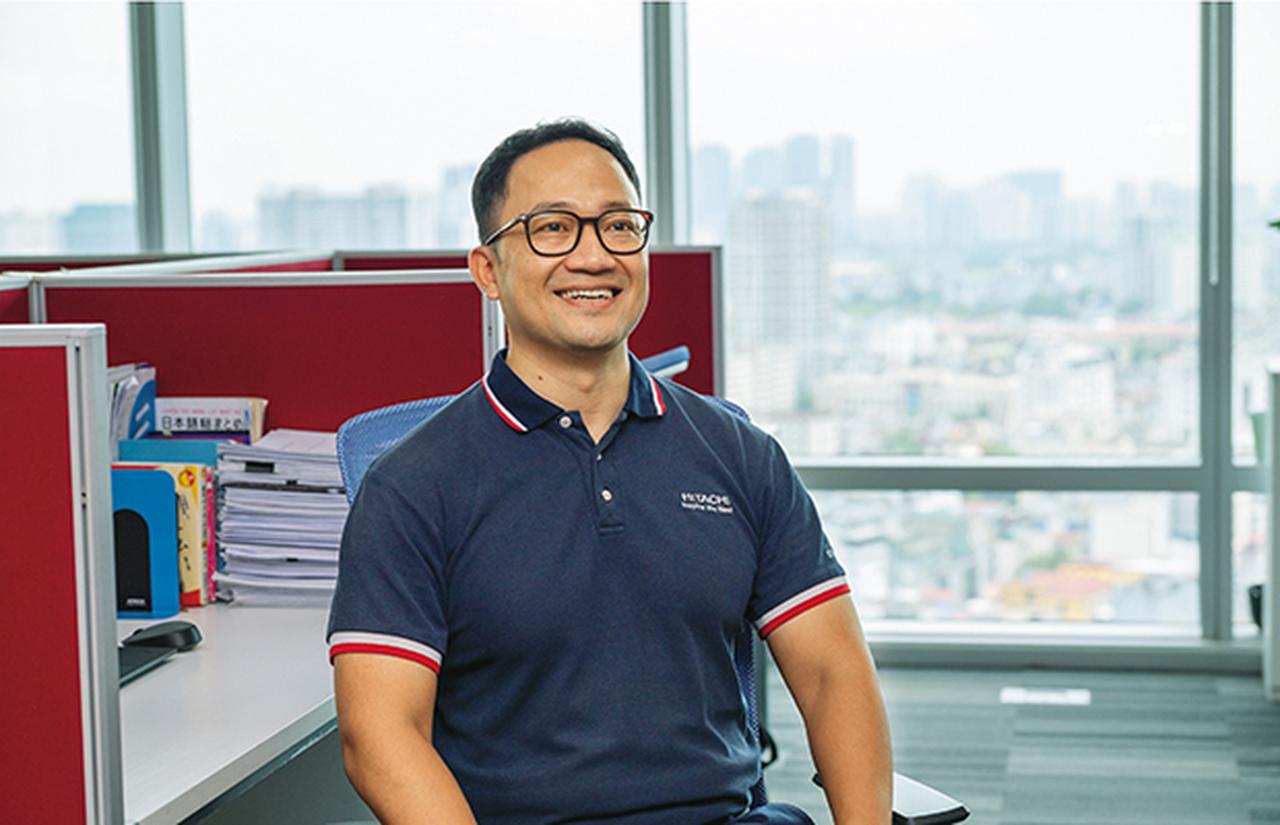 画像: サービスエンジニアの 育成について語るルアット