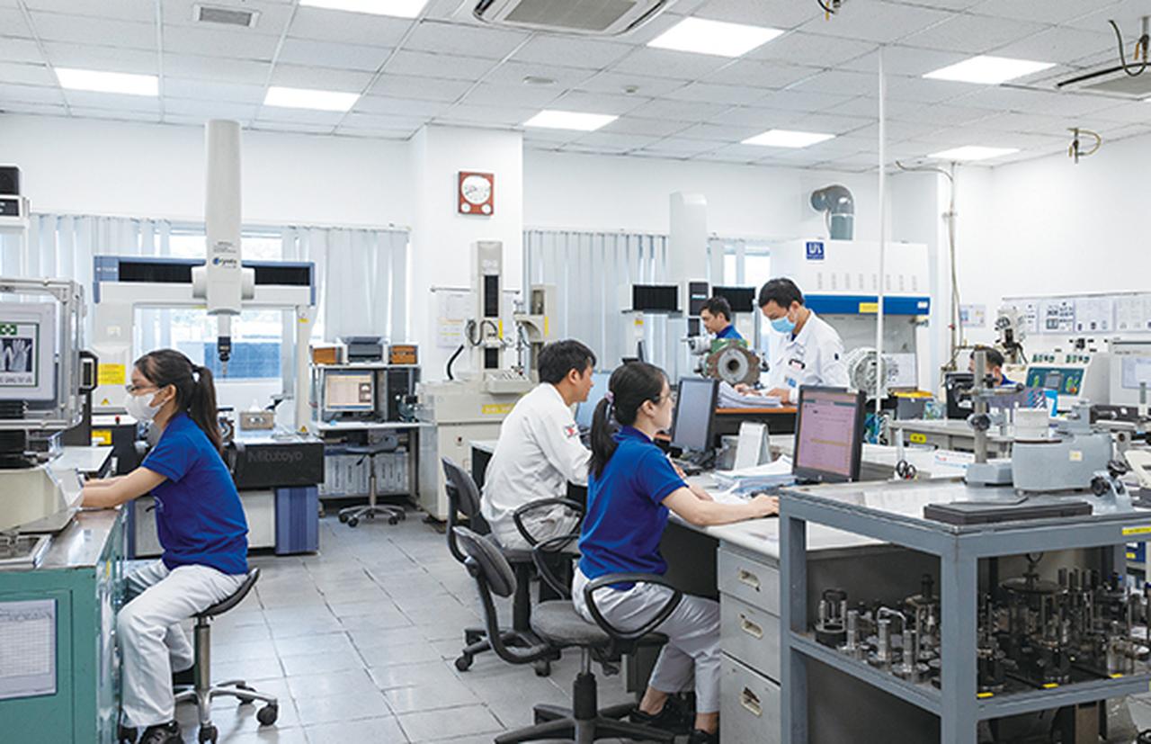 画像: 厳しい品質基準を守るQCルーム