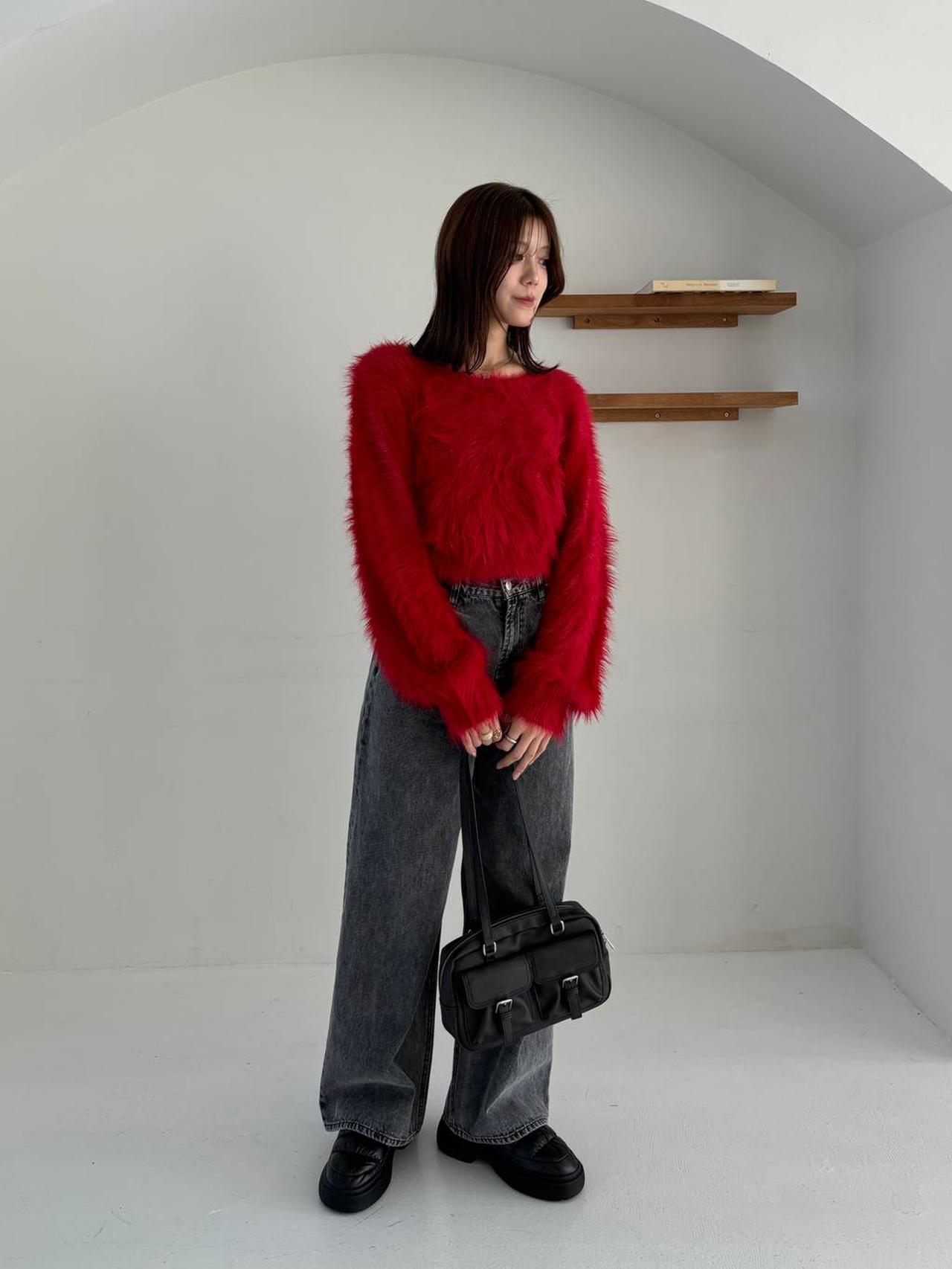 大人の“冬映え”を狙うなら！【赤ニット】で差し色コーデ♡ - COORDiSNAP