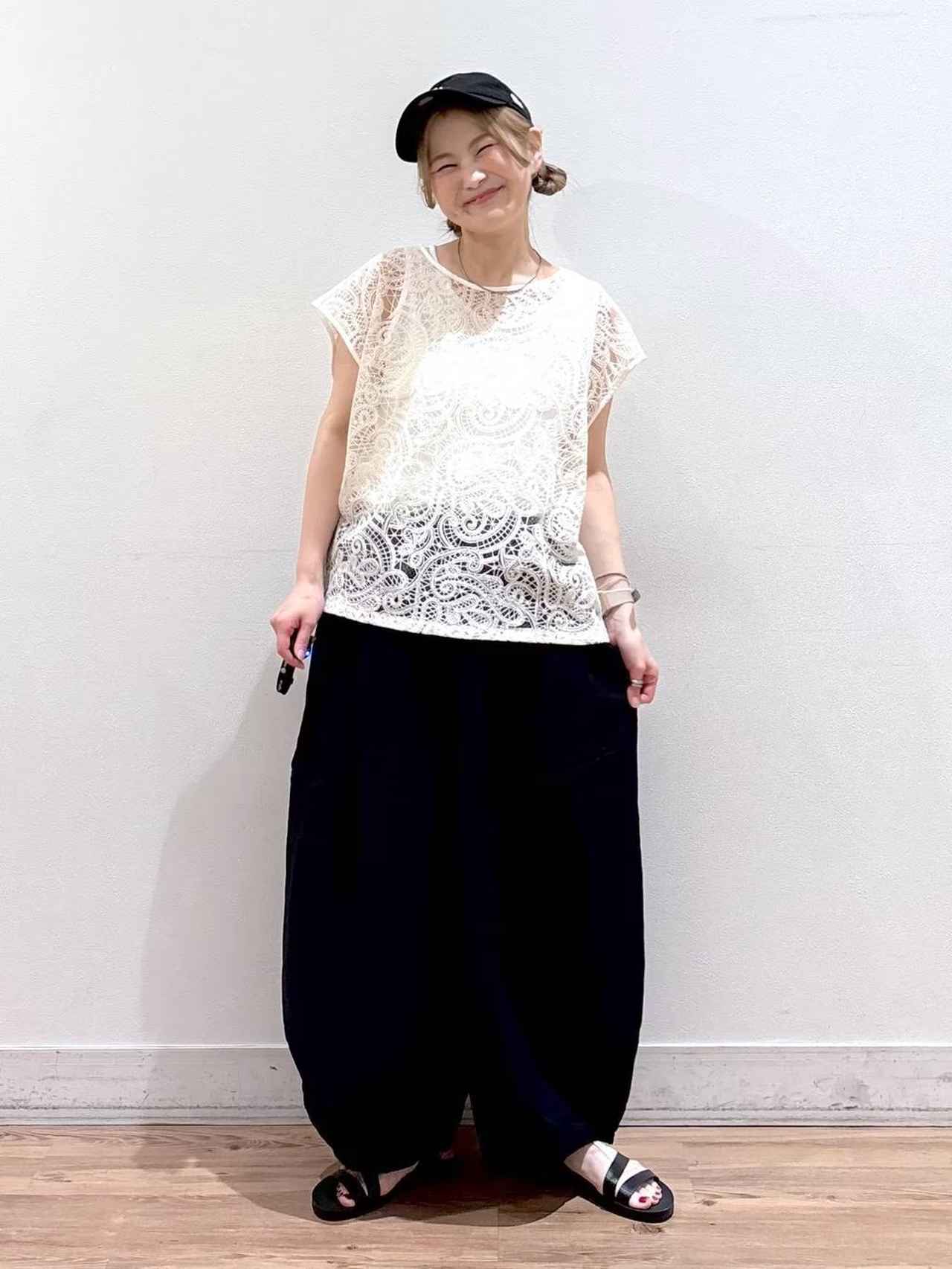 画像1: 出典：and ST