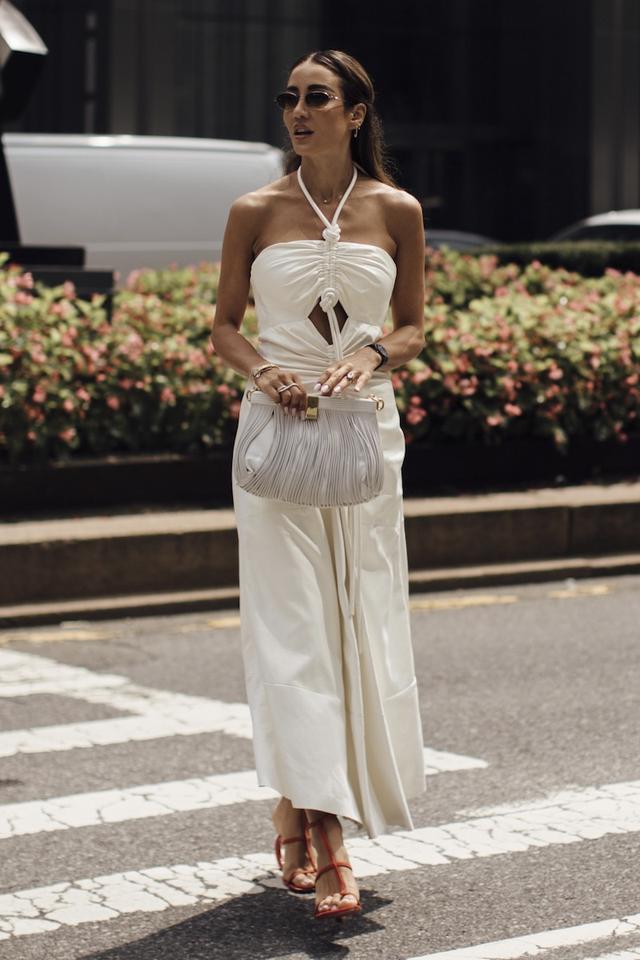 tutuHA♡激レア♡スカルワッペンワンピース♡総レース♡白♡Fサイズ tutuHA♡激レア♡スカルワッペンワンピース♡総レース♡白♡Fサイズ