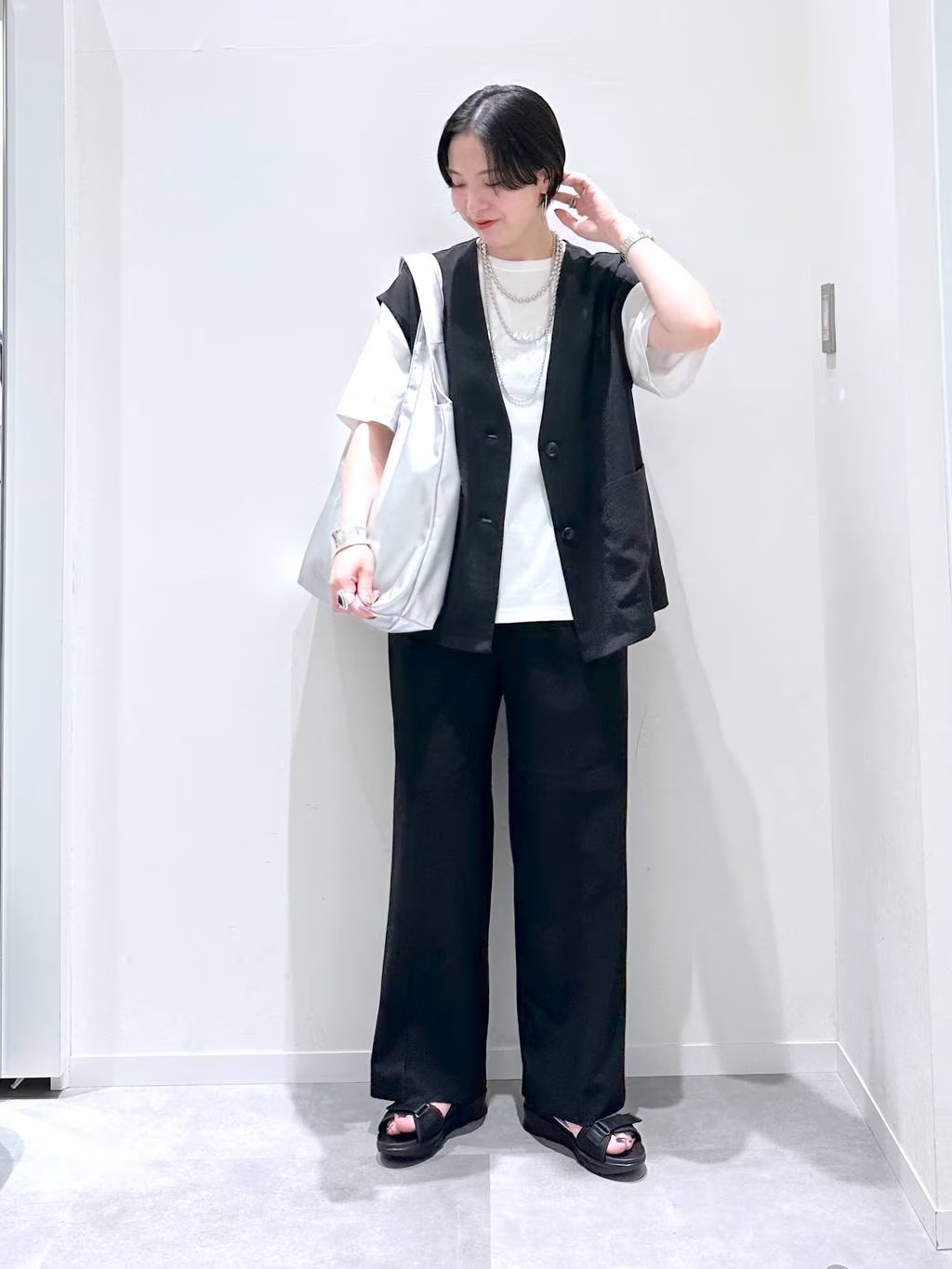 画像2: 出典:and ST