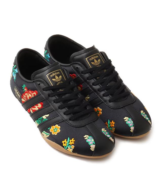 ★Adidas★送関込★ストリートモダンな足元で周りの視線を独占♪ ☆Adidas☆送関込☆ストリートモダンな足元で周りの視線を