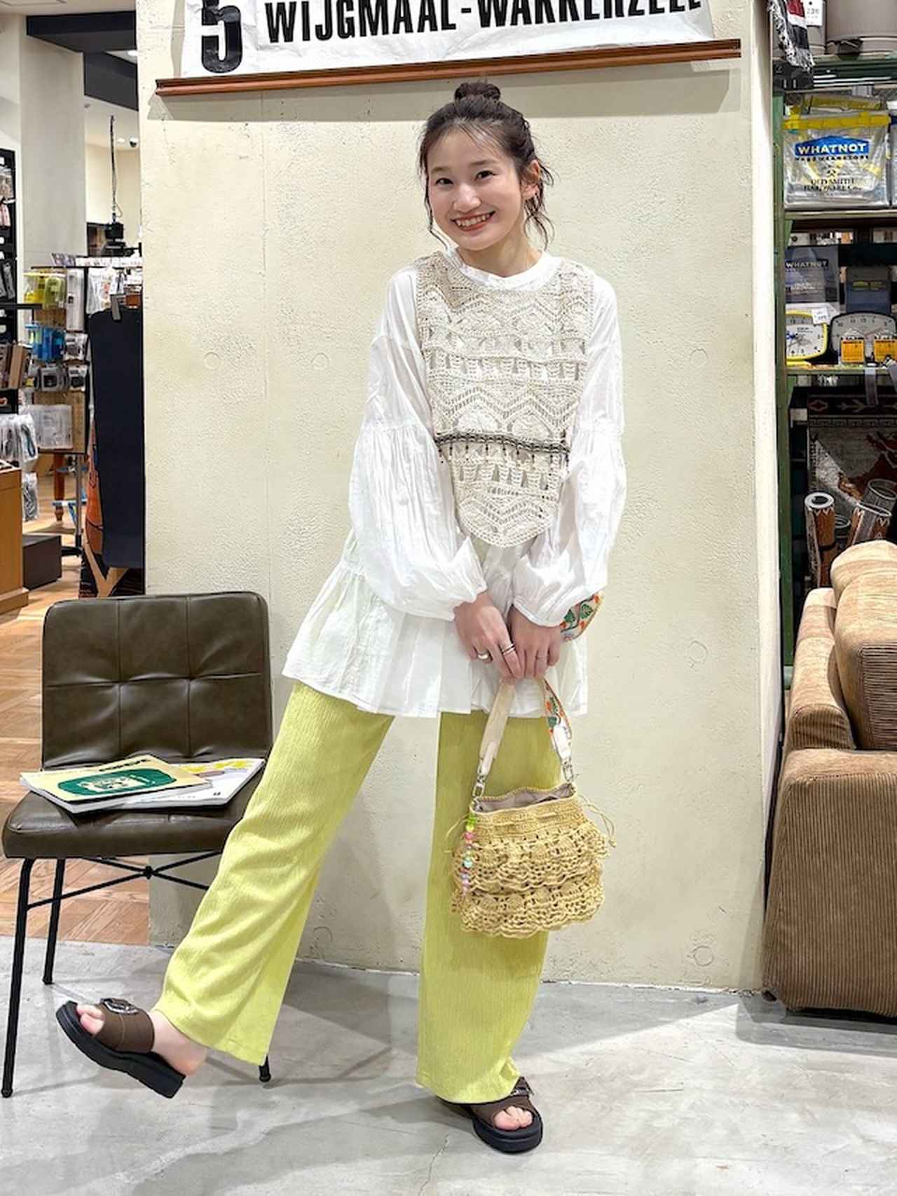 画像2: 出典:and ST