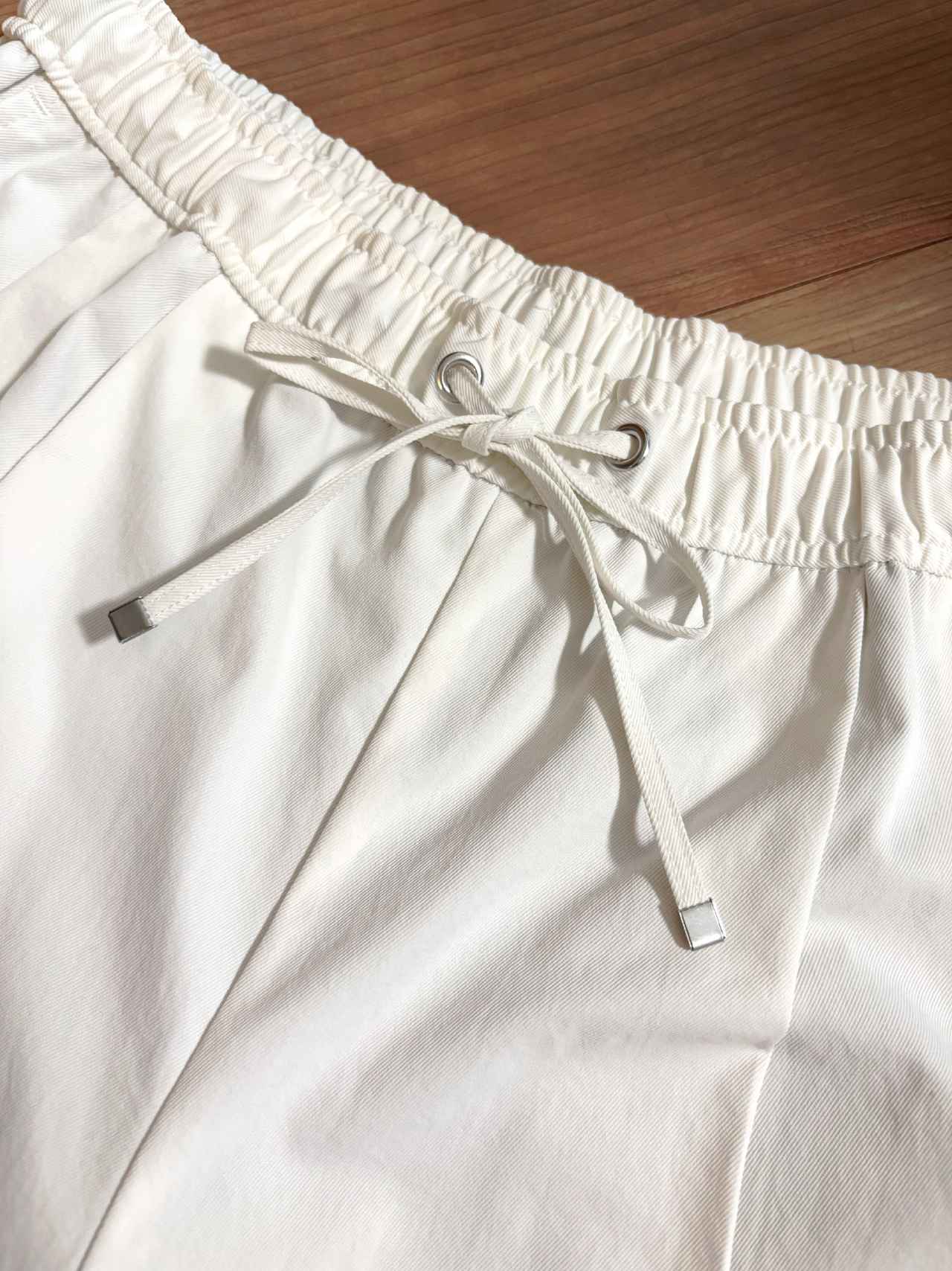 画像2: 美シルエットで細部も高見え！