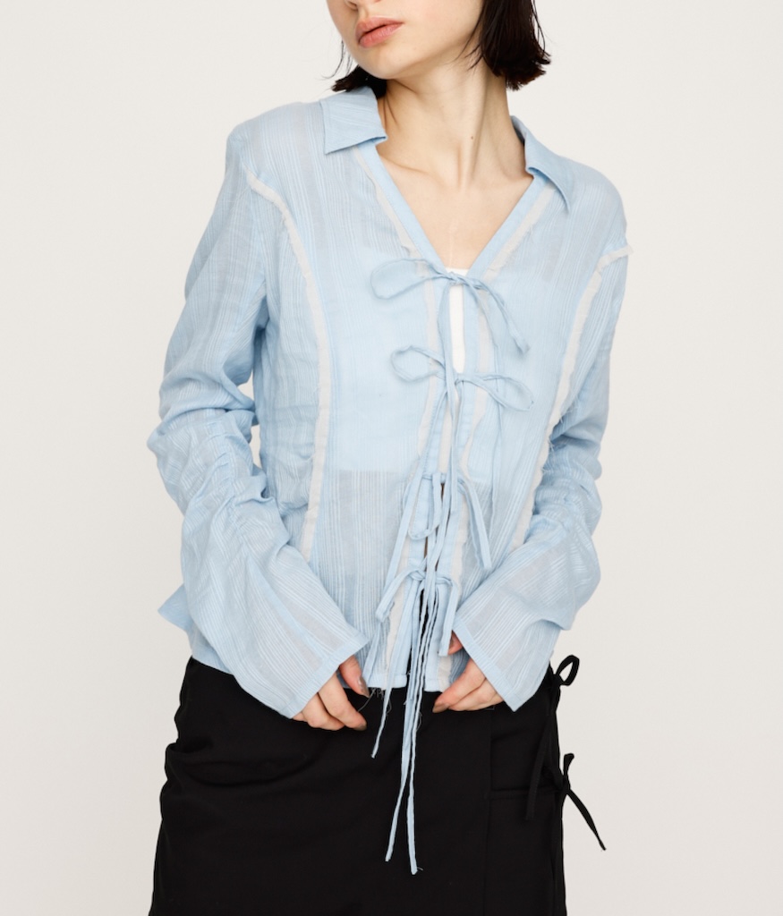 画像: フロント リボンシャーリング シャツ(ライトブルー)¥7,997(スライ)<9月上旬発売予定>