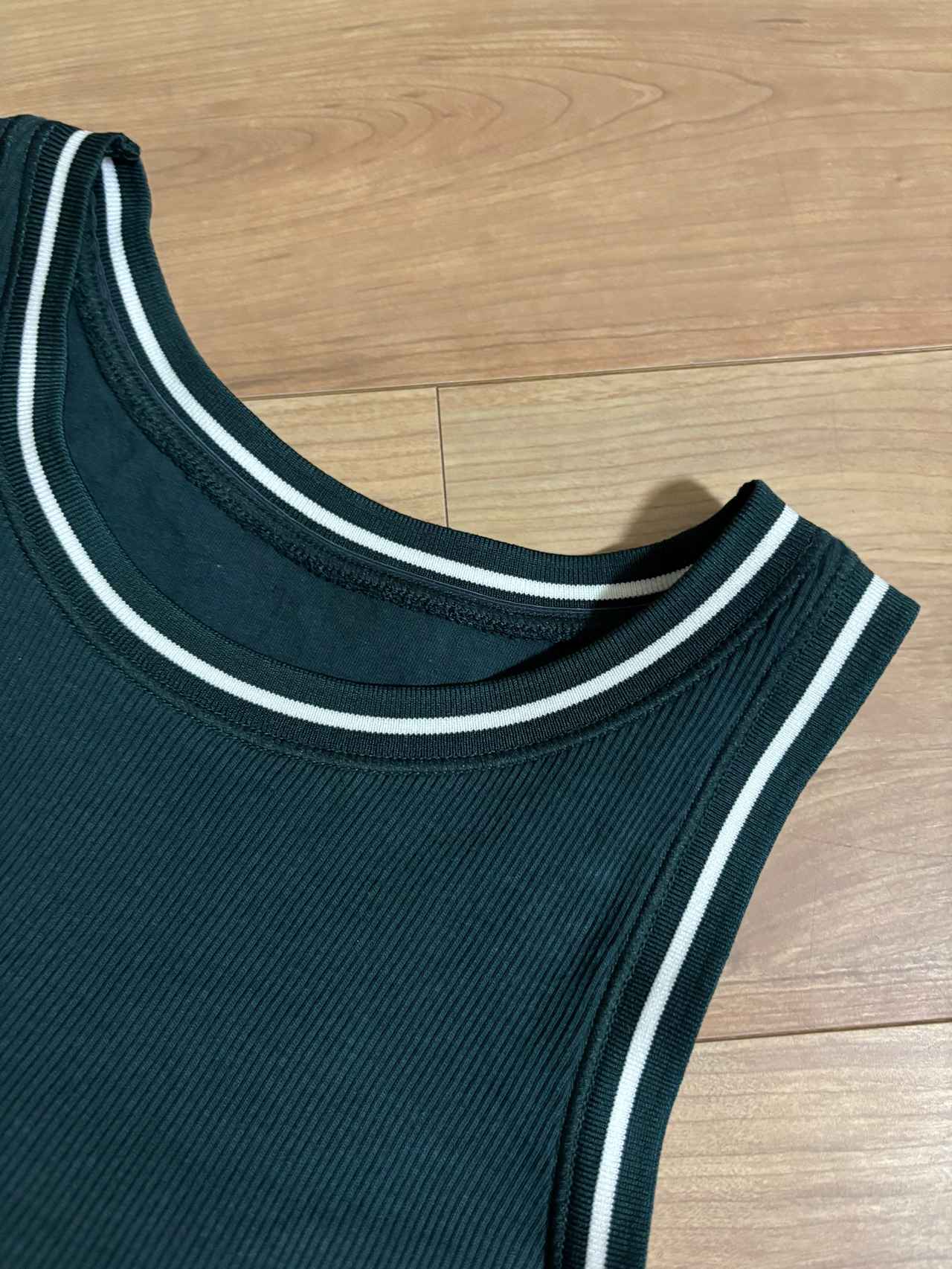 画像2: 絶妙カラーとシルエット