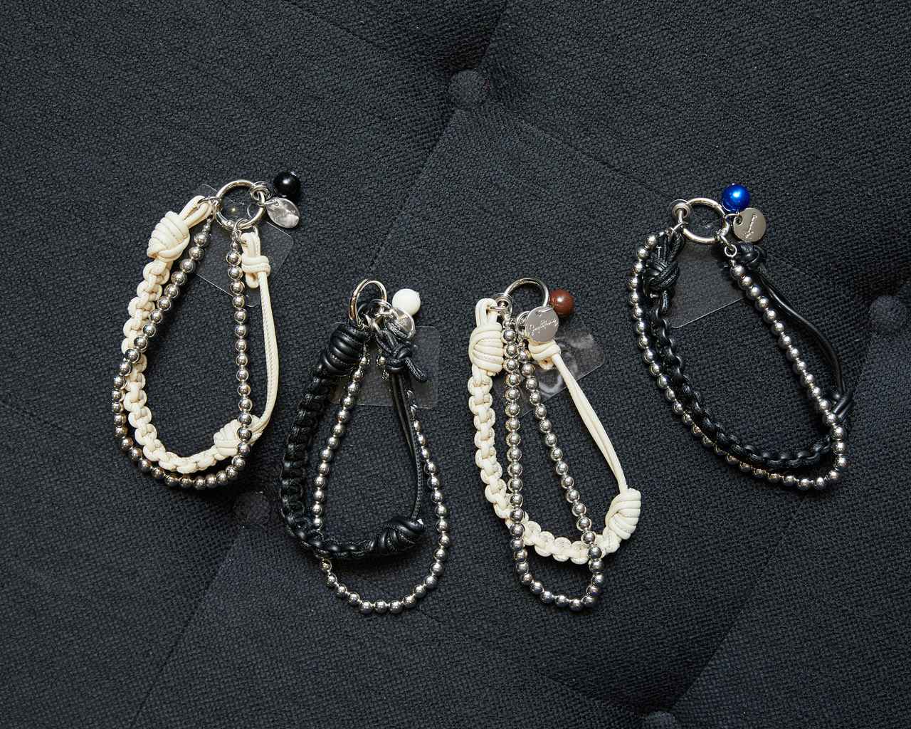 画像: <左から>山羊座、魚座、射手座、水瓶座 それぞれ¥1,490